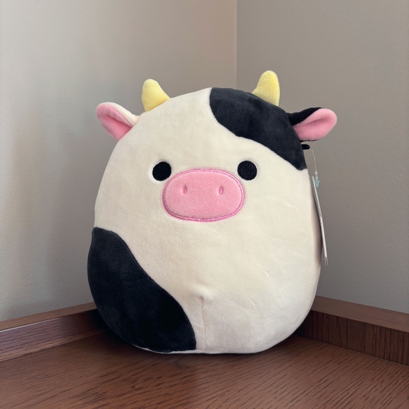 Squishmallows 8" Connor the Cow (Pink Nose) 2020 Release - Picture 1 of 7